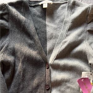 Riley & Rae Gray Button-Up Sweater